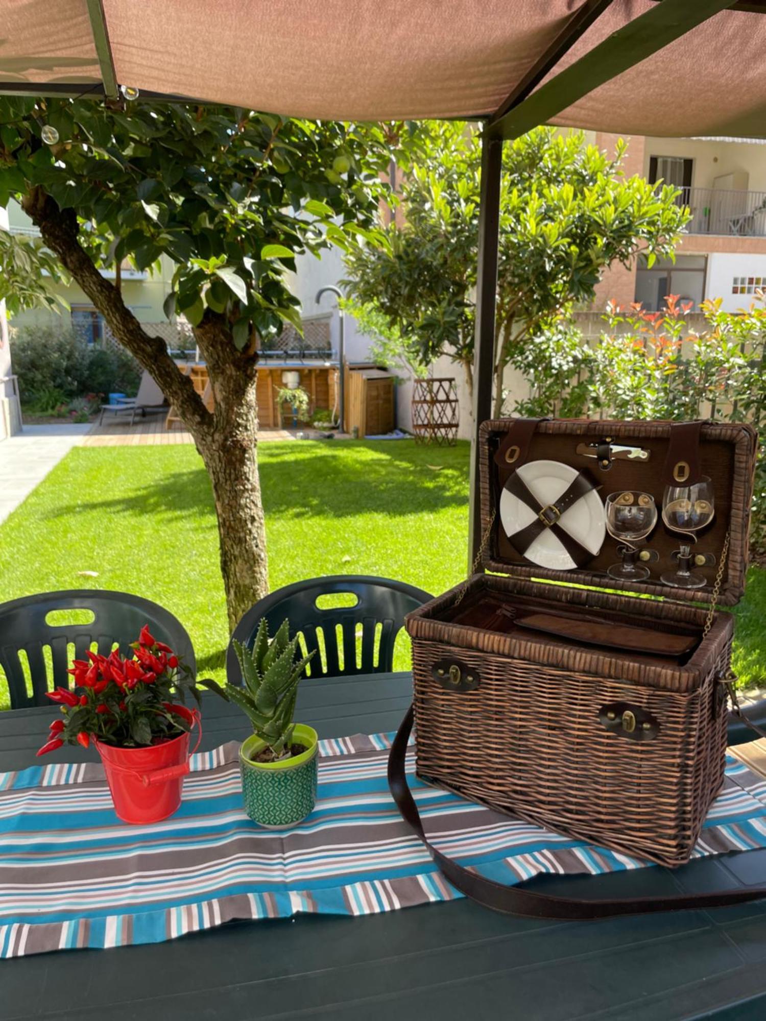 Villa Casa Piero, Relax E Piscina Privata Tra Le Colline Delle Langhe Alba  Exterior foto