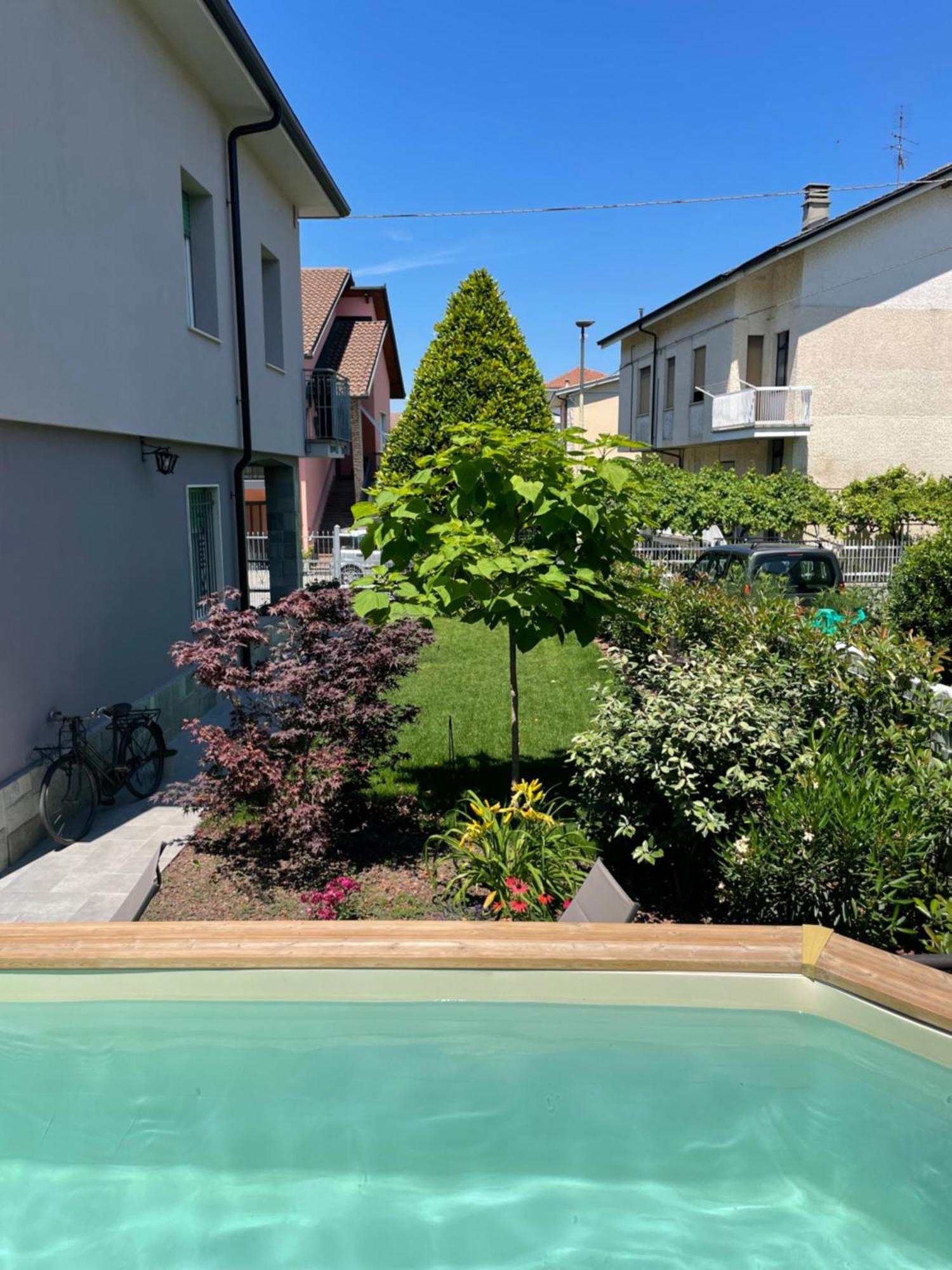 Villa Casa Piero, Relax E Piscina Privata Tra Le Colline Delle Langhe Alba  Exterior foto